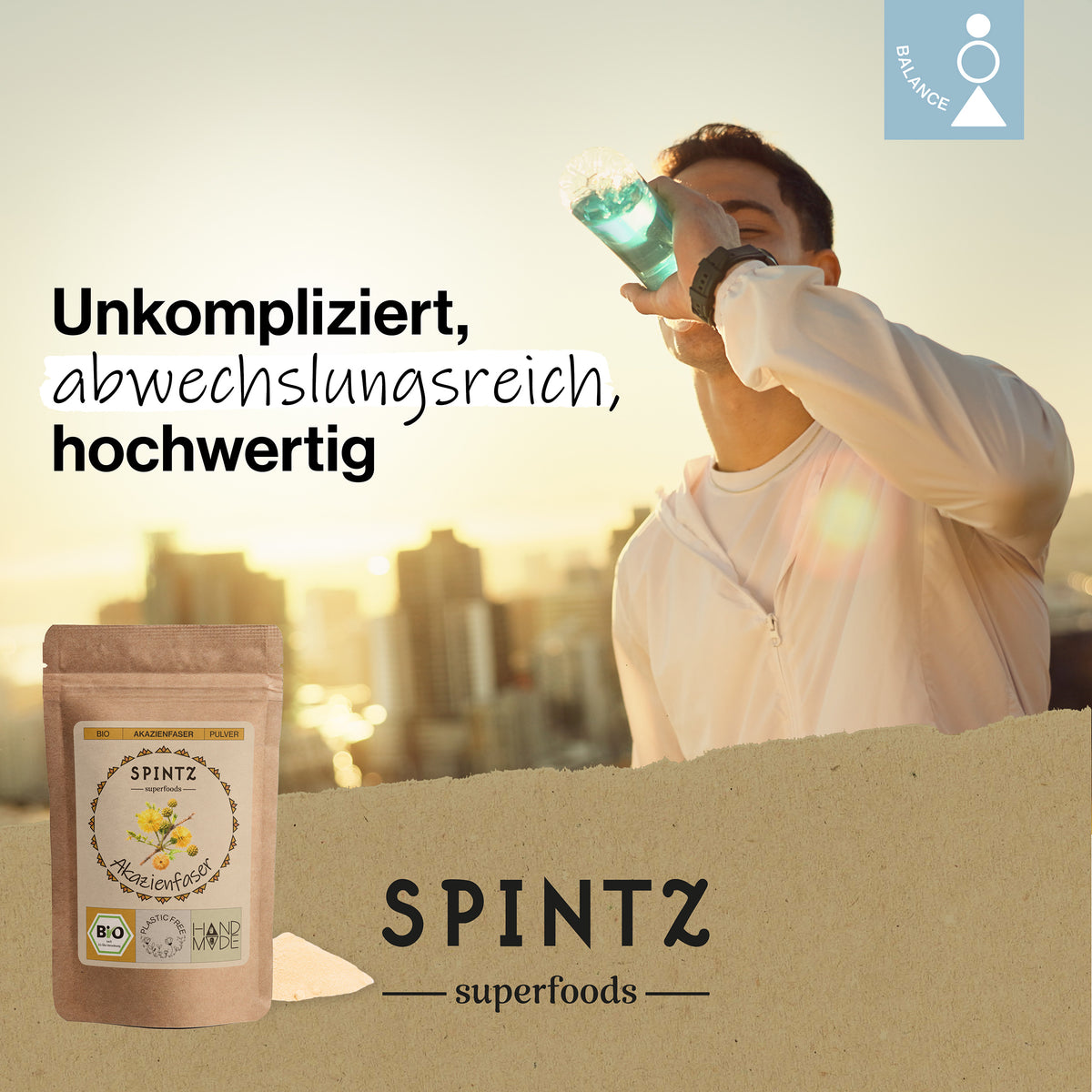 Frau trinkt ein Getränk mit SPINTZ Bio Akazienfaser Pulver